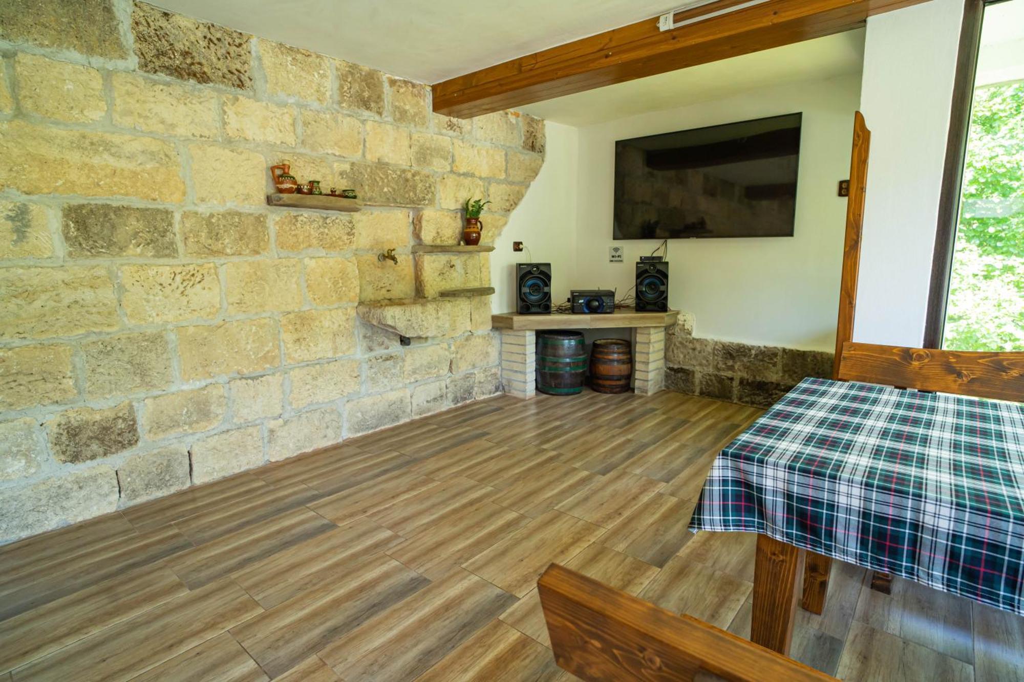 Hotel Neda'S House à Cherven  Extérieur photo